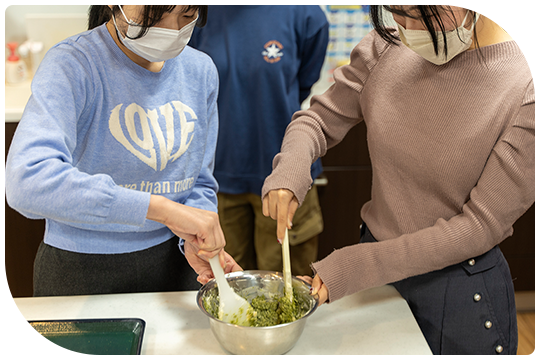 バレンタインスイーツの料理教室開催
