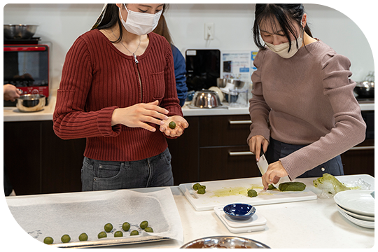 バレンタインスイーツの料理教室開催